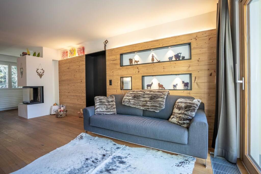 Moderne Wohnung Mit Ausblick Und Viel Sonne เซอร์แมท ภายนอก รูปภาพ
