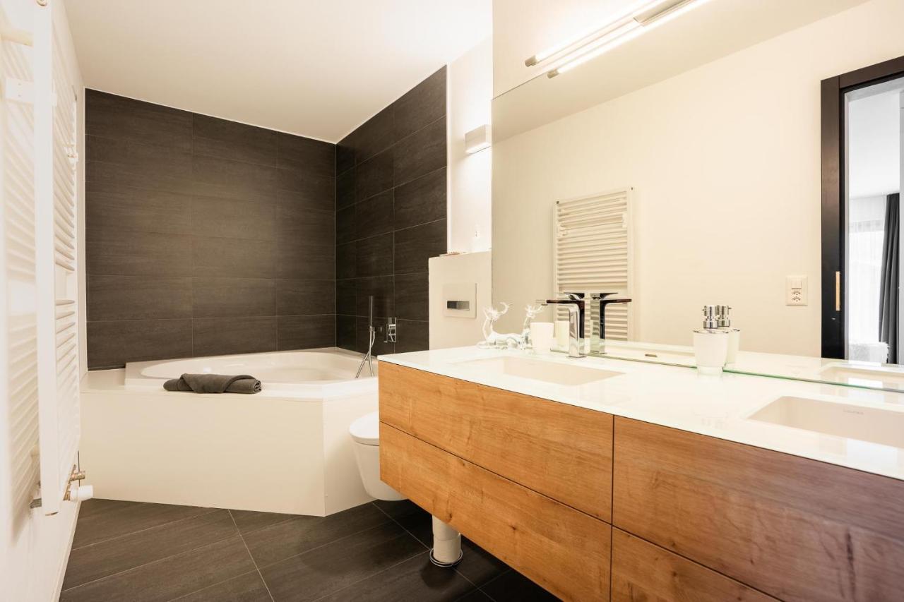 Moderne Wohnung Mit Ausblick Und Viel Sonne เซอร์แมท ภายนอก รูปภาพ